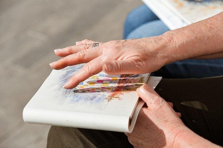 I DRAW Malaga: Art and Drawing Lesson - by OhmyGoodGuide! 3