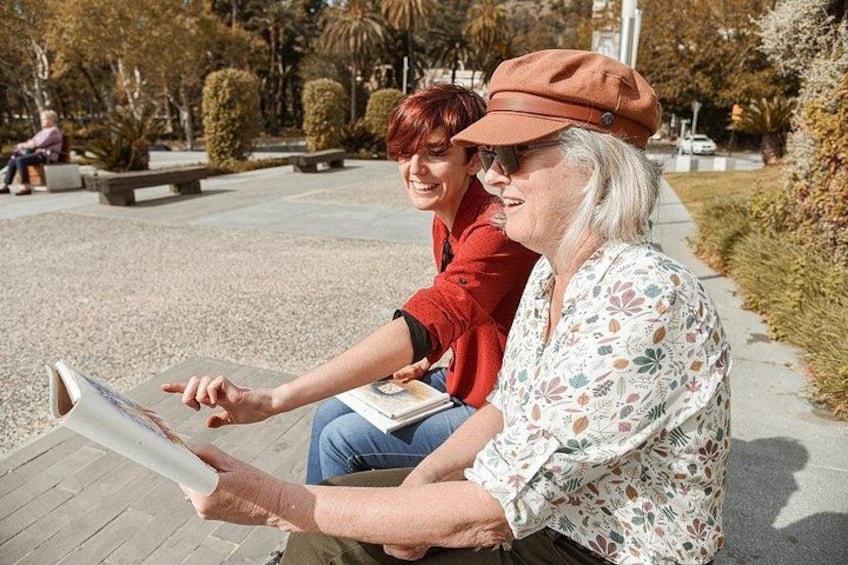 I DRAW Malaga: Art and Drawing Lesson - by OhmyGoodGuide! 2