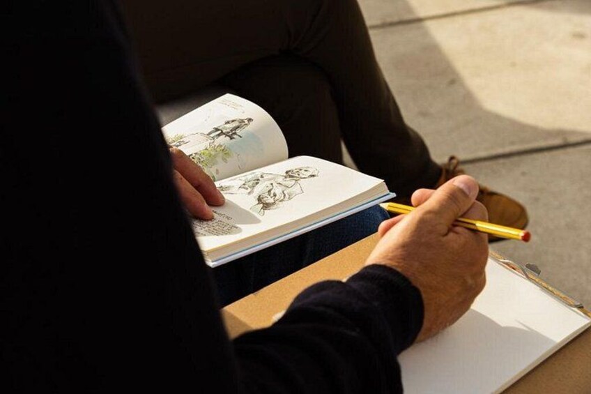I DRAW Malaga: Art and Drawing Lesson - by OhmyGoodGuide! 2