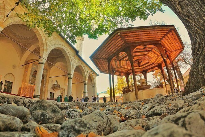 Gazi Huzsrevbey Mosque 2