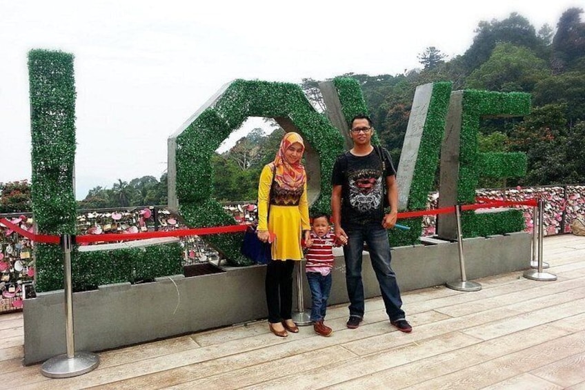 Penang City & Temple Tour With Penang Hill(Fast Lane) 4