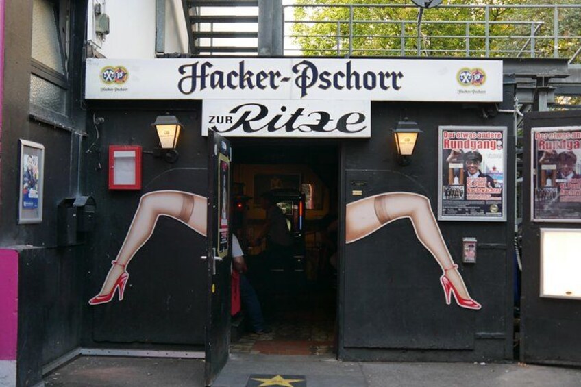 Iconic Pub on the Reeperbahn 3