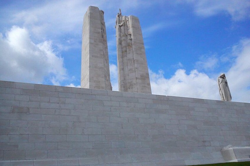Vimy and Flanders Fields Canadian Battlefield Tour from Lille 2