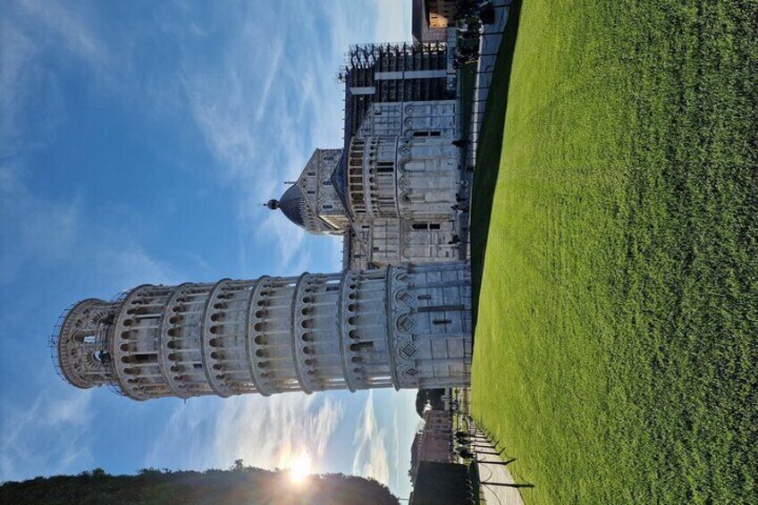 Cinque Terre and Pisa Limousine service from Florence 12 hours 