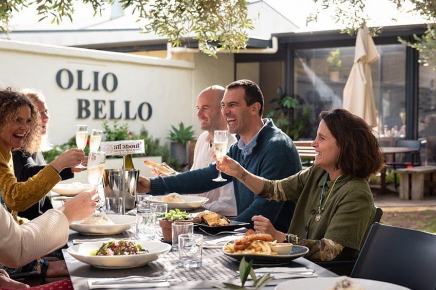 Hidden Gems of Margaret River: Wine, Italian Lunch & Emu Feeding 1