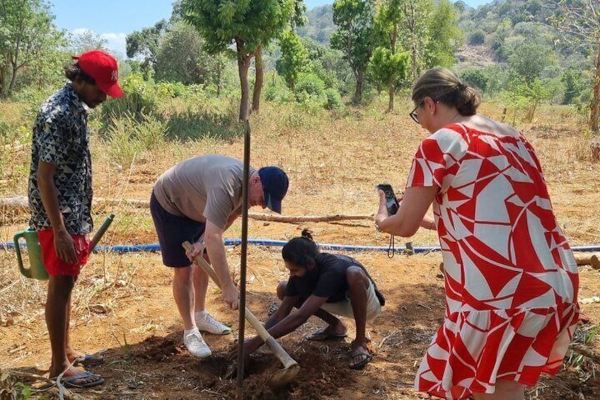 From Ella to Yala: Cooking Class, Kayaking & Cultural exchange 3