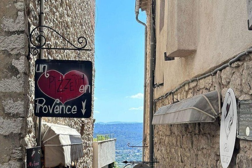 Cannes, Grasse, Gourdon, & Saint-Paul-de-Vence /Day Trip 4