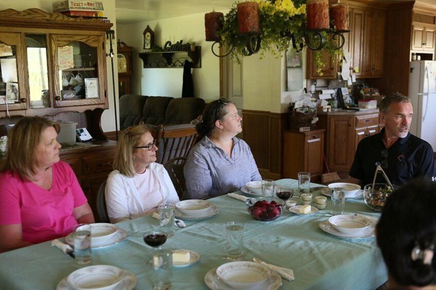 Authentic Tour & Meal with the Amish! 3