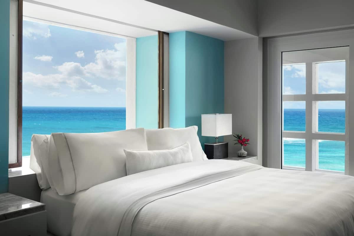 Presidential Suite, 1 Bedroom, Balcony, Ocean View | Pillowtop beds, in-room safe, desk, iron/ironing board