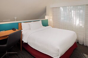 Loft, 2 Bedrooms | 1 bedroom, Egyptian cotton sheets, premium bedding, pillowtop beds