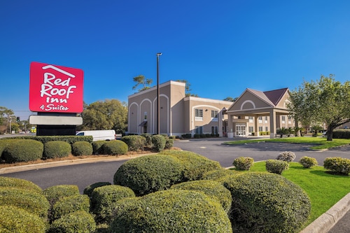 Red Roof Inn & Suites Albany, GA