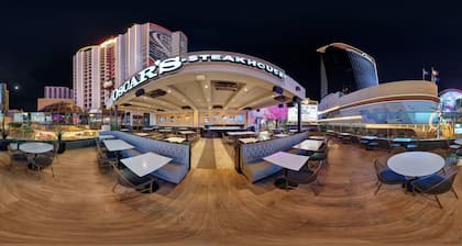 Plaza Hotel & Casino