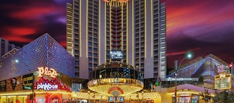 Plaza Hotel & Casino