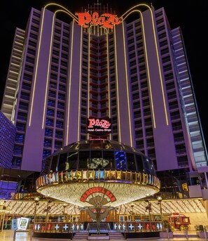 Front of property - Plaza Hotel & Casino (Las Vegas)