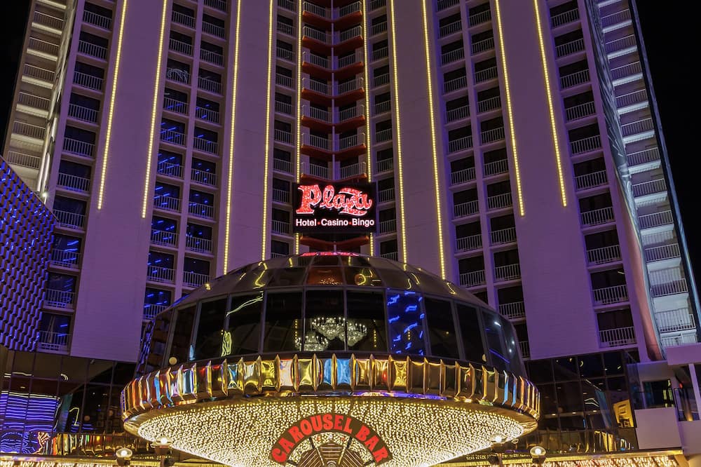Plaza Hotel & Casino