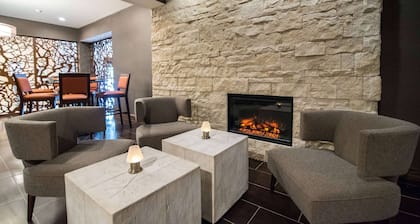 Wyndham Garden Westlake
