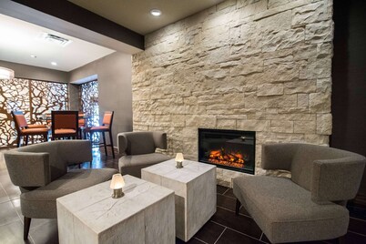 Wyndham Garden Westlake