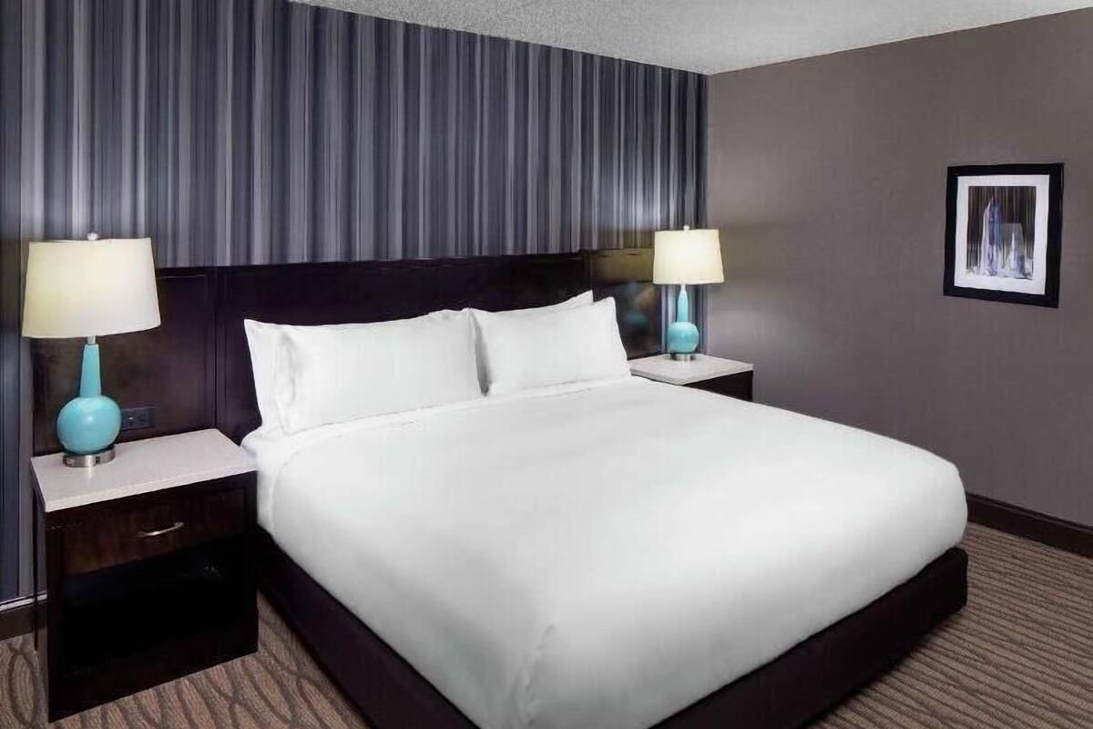 In-room safe, desk, laptop workspace, blackout drapes