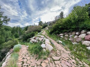 Hiking - Aspen Meadows Resort (Aspen)