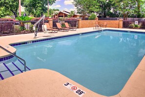 Outdoor pool, pool umbrellas, sun loungers