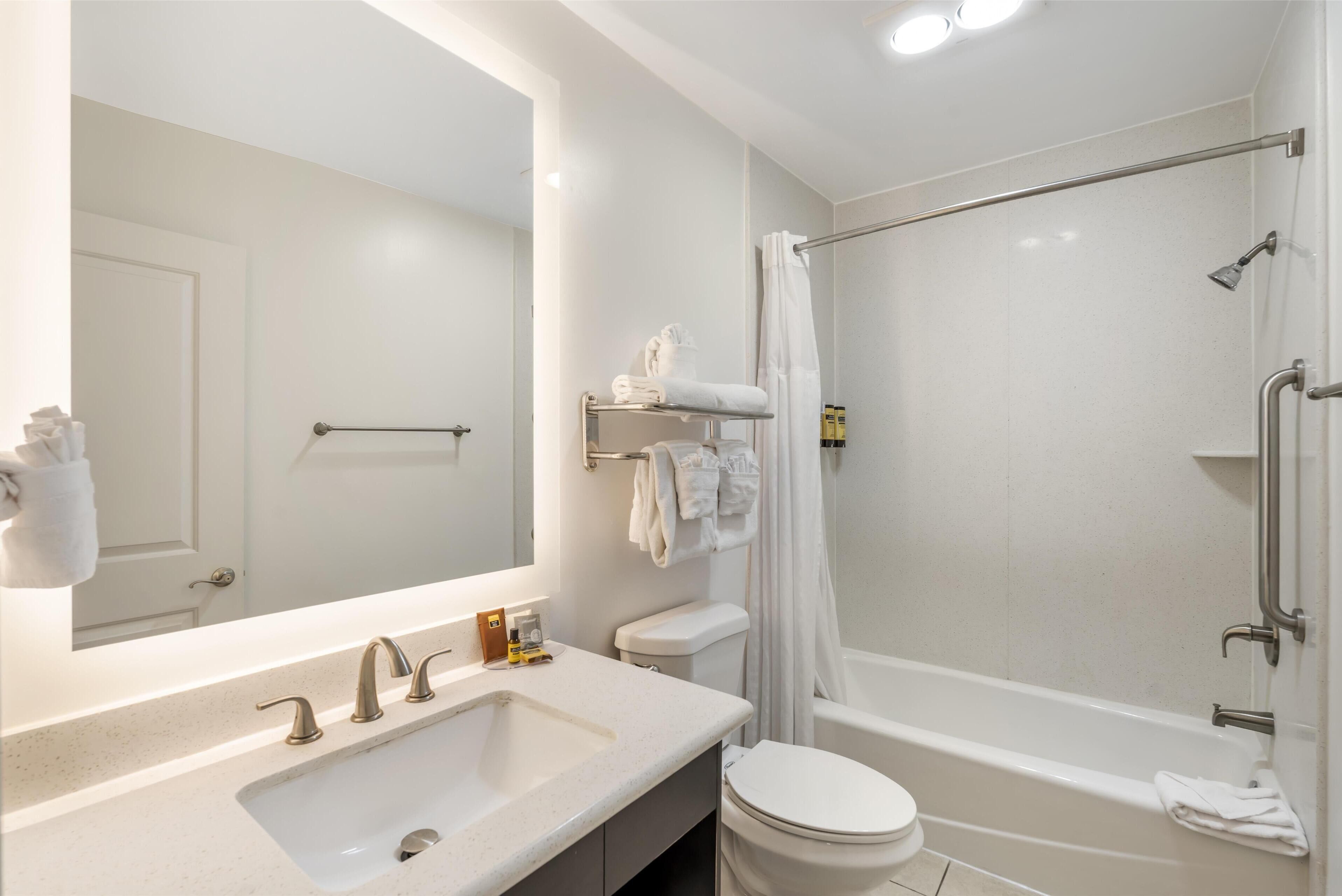 standard room, 2 queen beds, non smoking, refrigerator & microwave | bathroom | free toiletries, hair dryer, towels