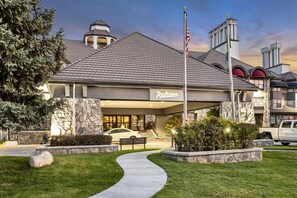 Fachada del alojamiento