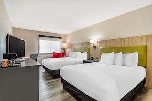 Chambre, 2 grands lits, non-fumeur | Couette en duvet, bureau, espace de travail pour ordinateurs portables