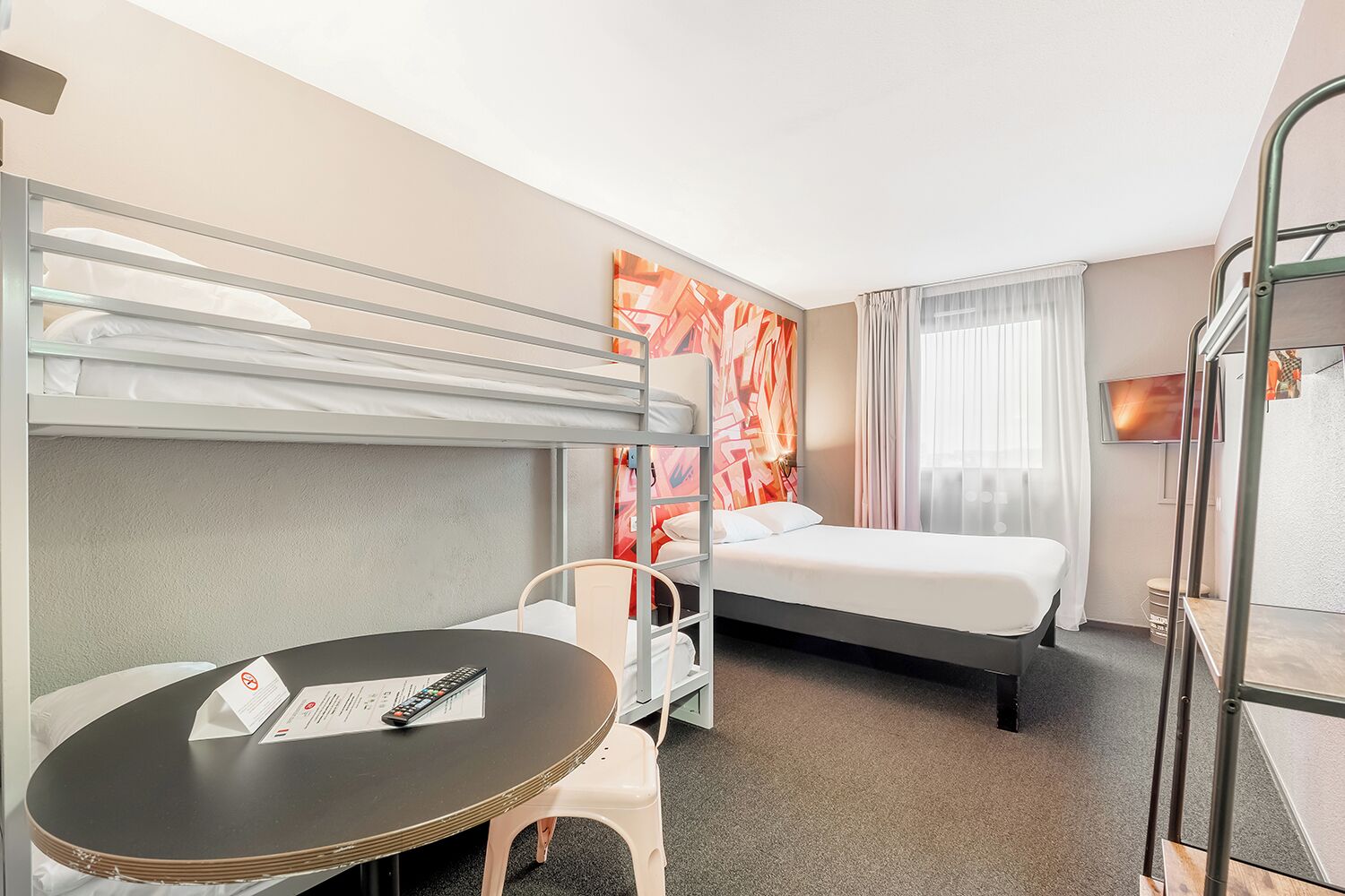 Photo - Ibis Styles Toulouse Centre Canal du Midi