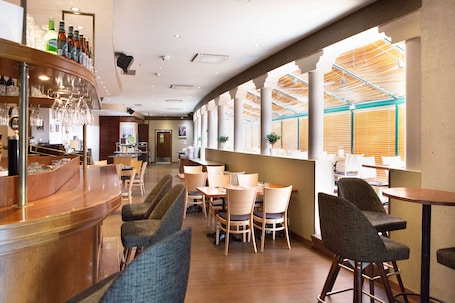 餐厅. 斯堪地赫尔辛基阿威亚波里斯酒店