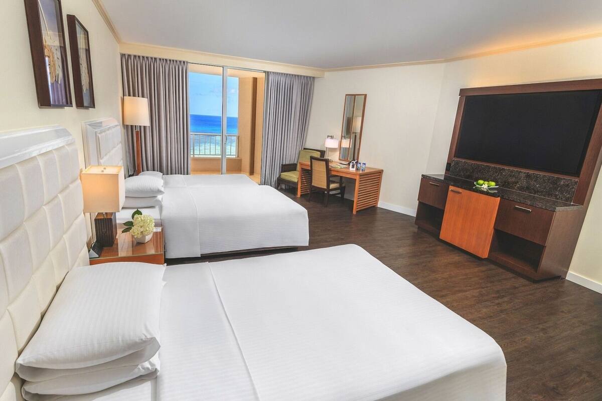 Down comforters, minibar, in-room safe, desk
