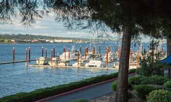 Hotel Exterior at Holiday Inn Portland - Columbia Riverfront by IHG