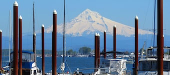 Holiday Inn Portland - Columbia Riverfront by IHG