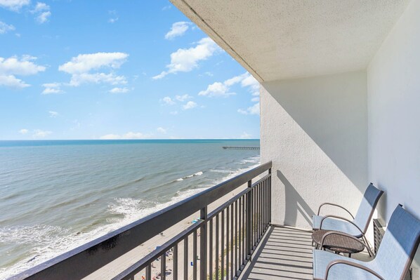 Suite, Multiple Beds, Ocean View | Terrace/patio