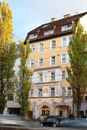 Exterior - Hahn Hotel (Munich)