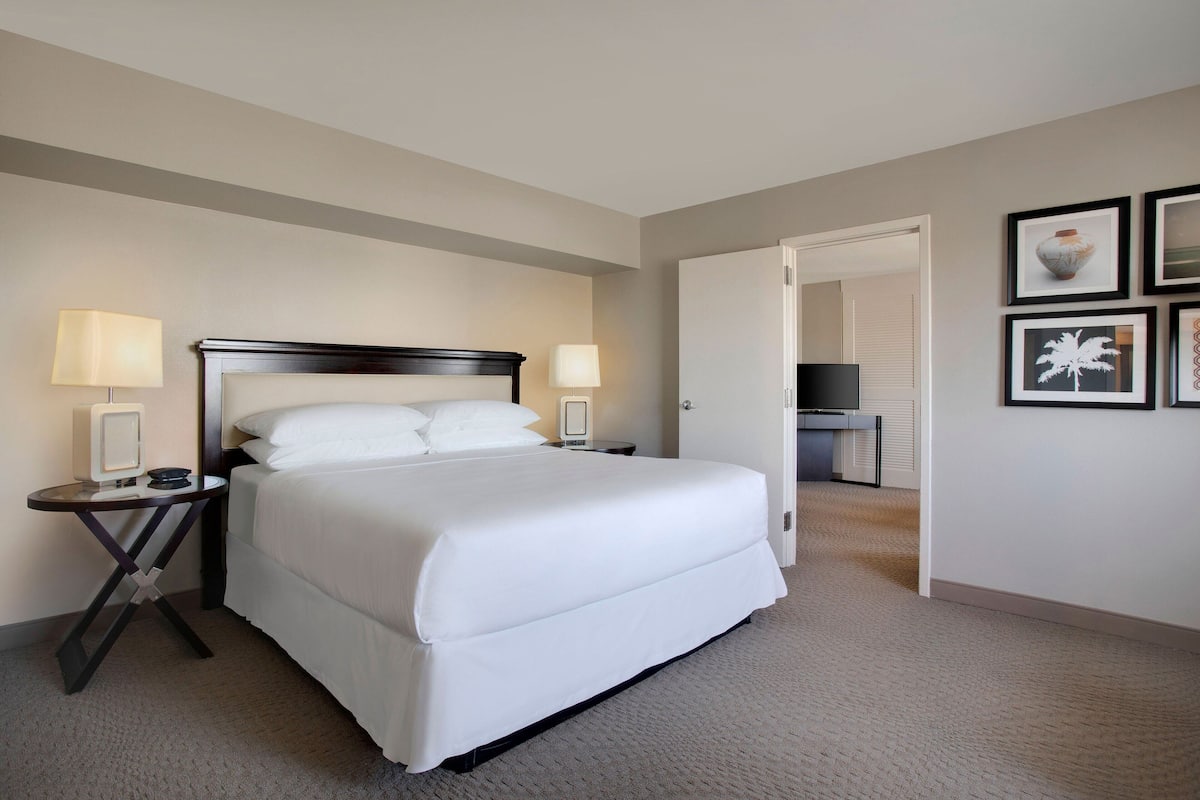 1 bedroom, premium bedding, down duvets, pillow-top beds