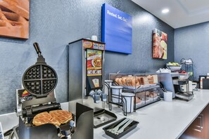 Free daily buffet breakfast 