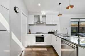 Fridge, microwave, coffee/tea maker, electric kettle