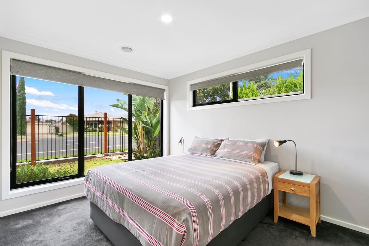 3 habitaciones, ropa de cama de alta calidad y camas con pillow-top