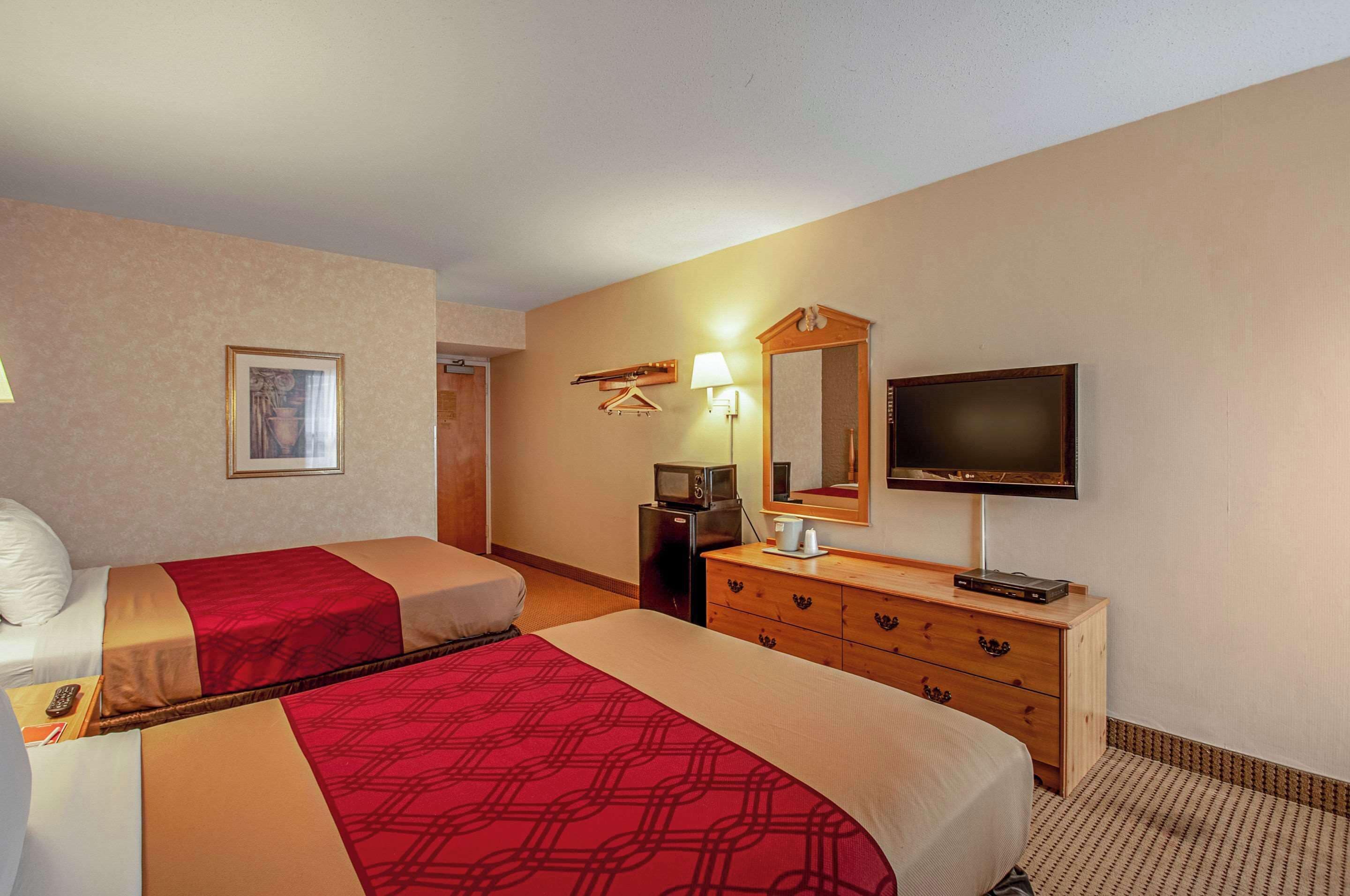 Foto - Econo Lodge Metro