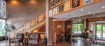 Econo Lodge Metro
