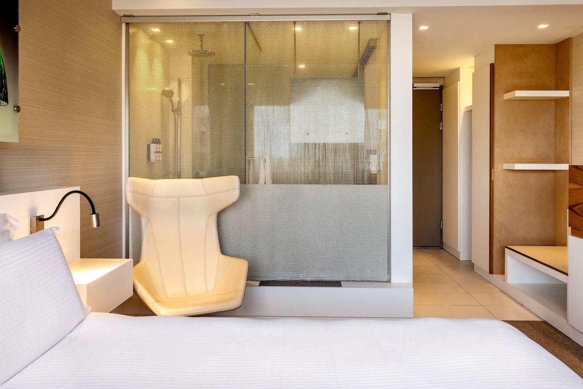Chambre Deluxe, 1 grand lit