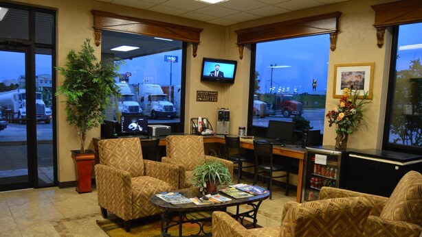 Lobby - Guest Inn (Ardmore)