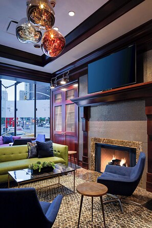 Bar (on property) - Sheraton New York Times Square Hotel (New York)