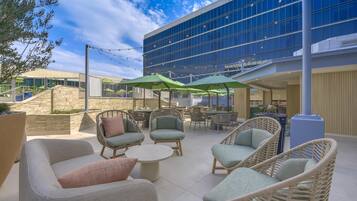 4 ravintolaa, joissa tarjoillaan aamiainen