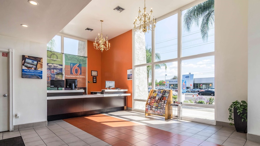 Motel 6 Redlands, CA