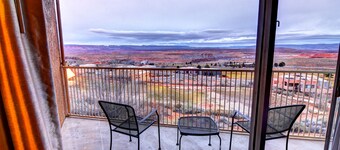 Quality Inn View of Lake Powell - Page