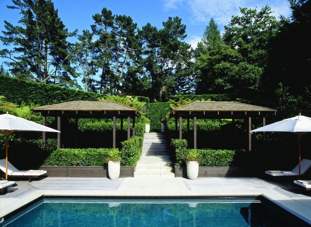 Huka Lodge by null