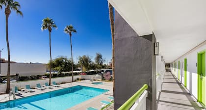 Revival Scottsdale Studios