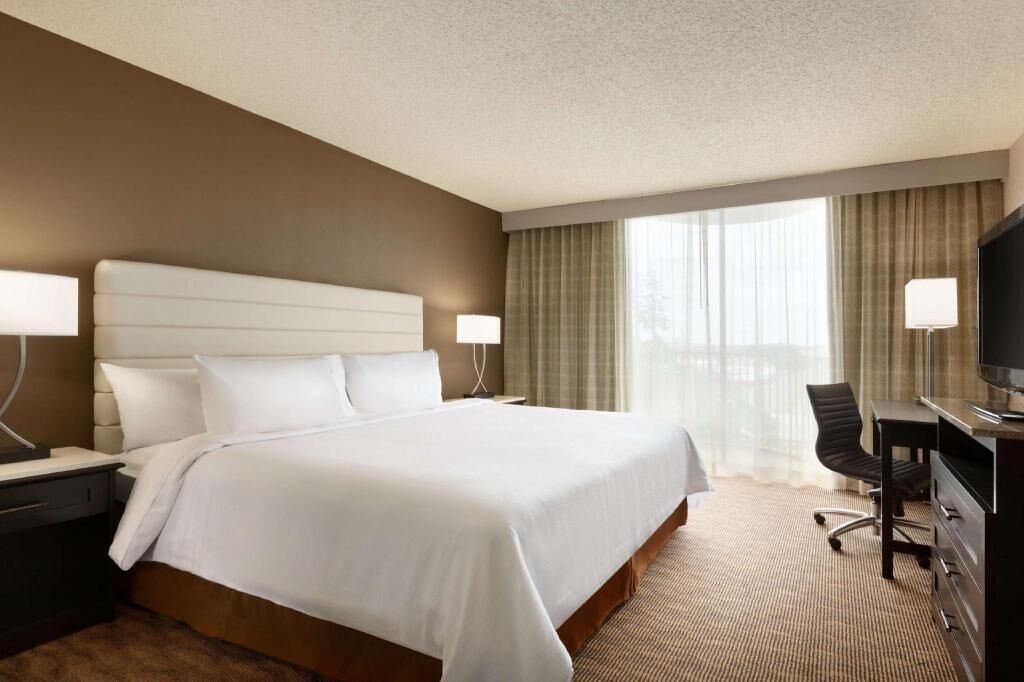 1 bedroom, premium bedding, pillow-top beds, in-room safe