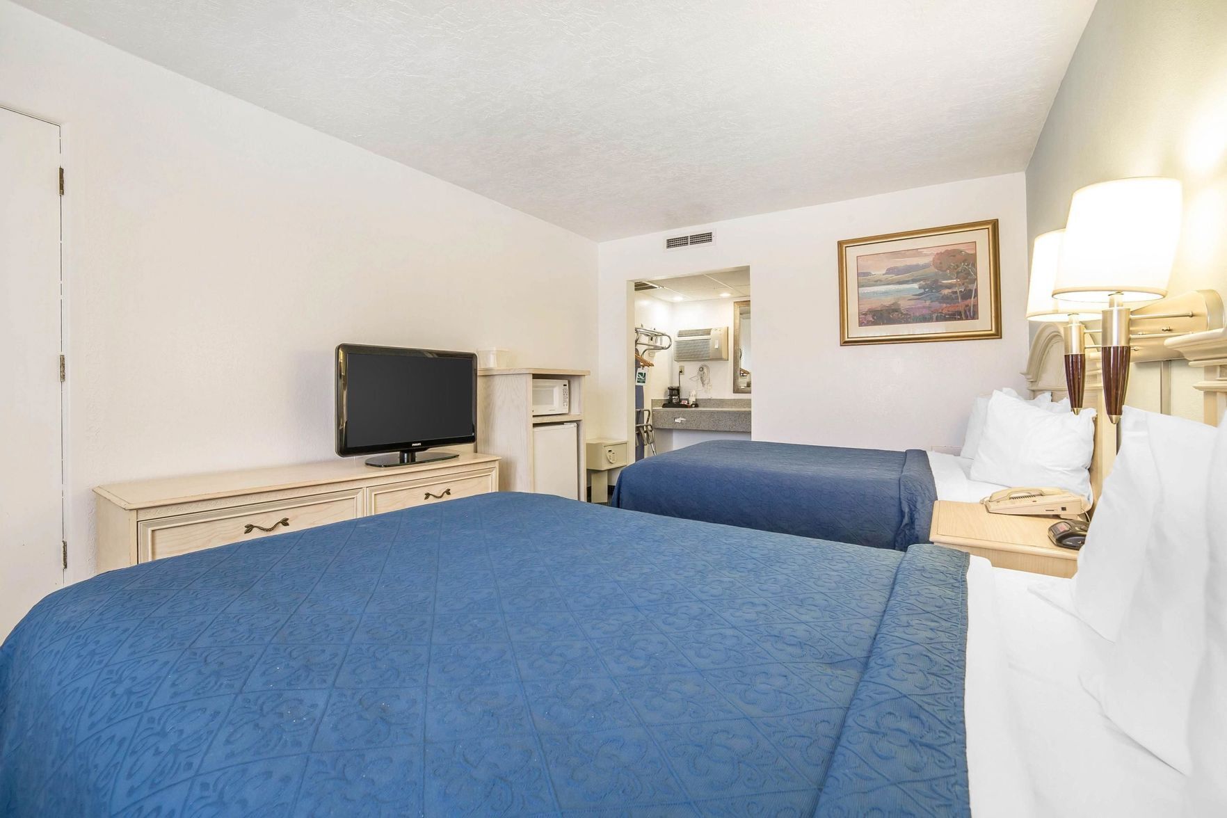 Blackout curtains, iron/ironing board, free WiFi, bed sheets